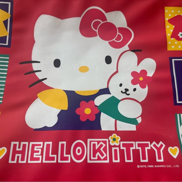 VTG 1995 Hello Kitty Rare Suitcase Collectible Teddy Bear Lock & Keys - Picture 9 of 10